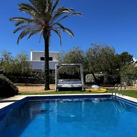 Beautiful Bohemia Ibiza 别墅 *